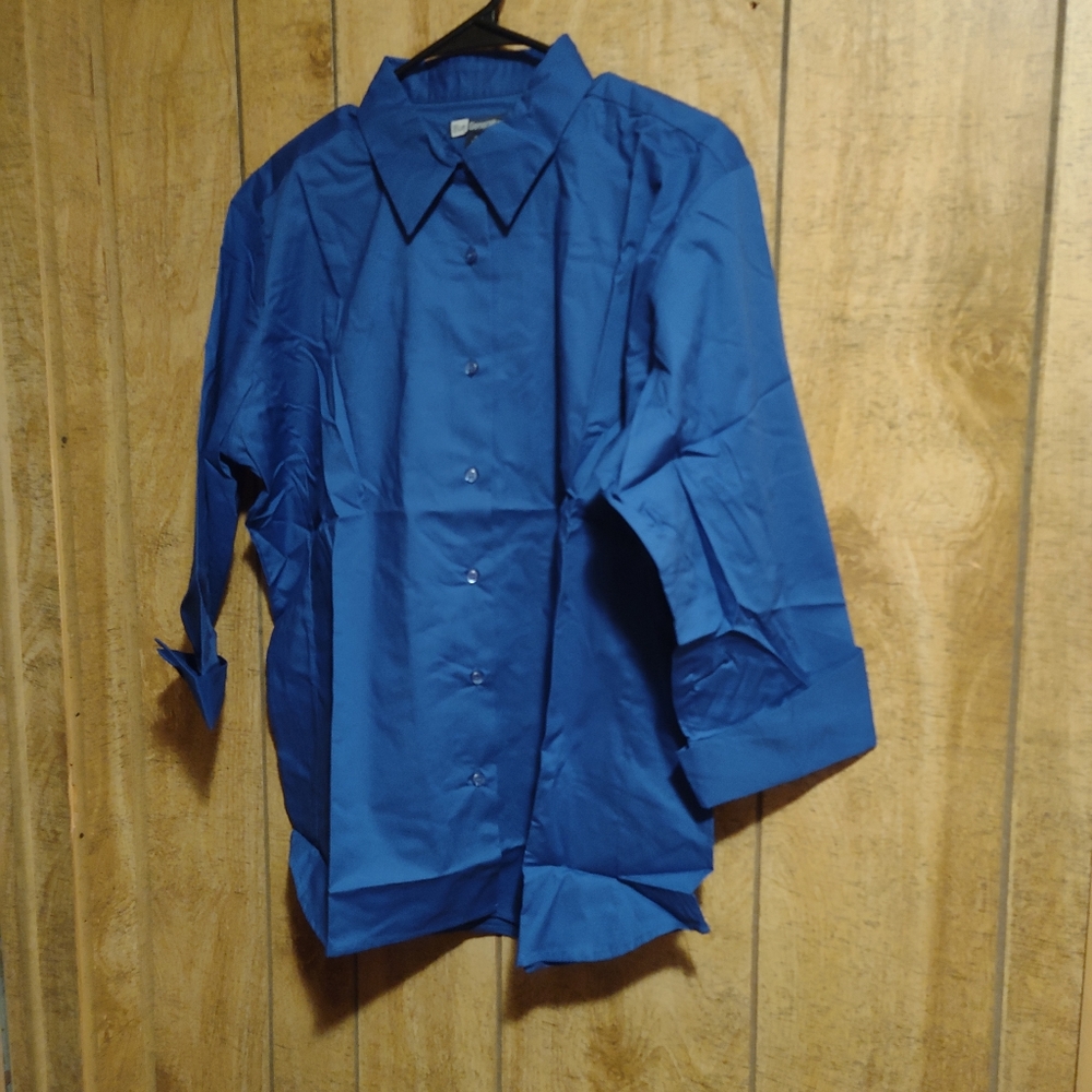 BRAND NEW!!! BLUE GENERATION LADIES LONG SLEEVE BLOUSE. SIZE XL.